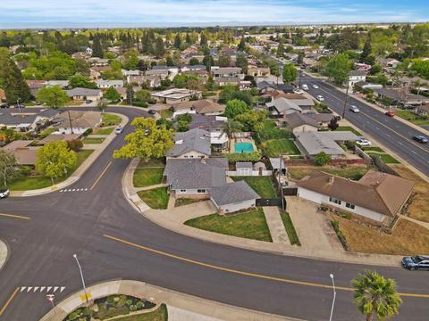 1020 Edgewood, Lodi, CA 95240 photo 3
