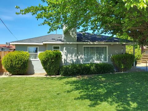 1057 Park St, Turlock, CA 95380 photo 2