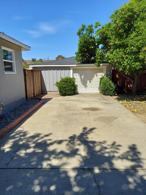 1057 Park St, Turlock, CA 95380 photo 8