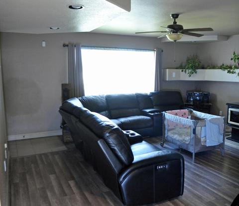546 O St, Lathrop, CA 95330 photo 14