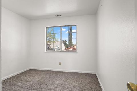 532 Sears Dr, Patterson, CA 95363 photo 18