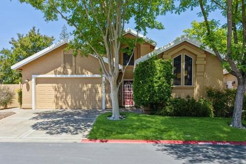 2237 Fallwater Ln, Carmichael, CA 95608 photo 1