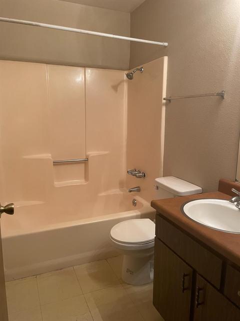4000 Fara Biundo #25, Modesto, CA 95355 photo 10