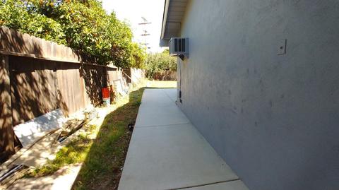 512 S Emerald Ave, Modesto, CA 95351 photo 4