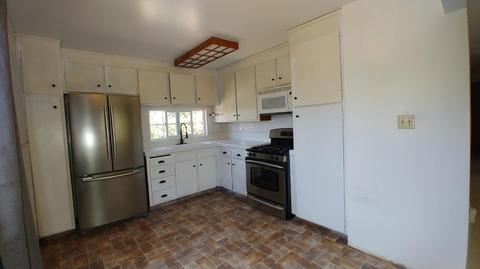 512 S Emerald Ave, Modesto, CA 95351 photo 9