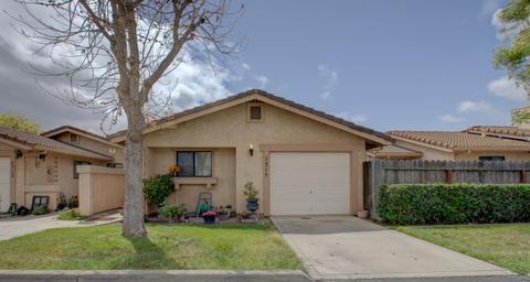 1315 Trinity Way, Turlock, CA 95382 photo 2