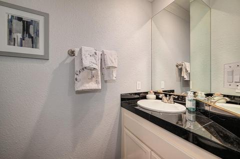 1625 Arden Bluffs Ln, Carmichael, CA 95608 photo 29