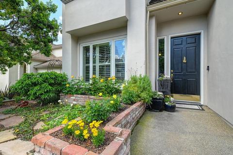 1625 Arden Bluffs Ln, Carmichael, CA 95608 photo 4