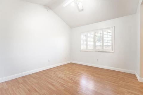 2101 Rose Ave, Modesto, CA 95355 photo 19