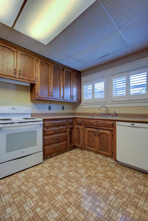 225 Poplar, Manteca, CA 95336 photo 15