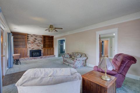 225 Poplar, Manteca, CA 95336 photo 7