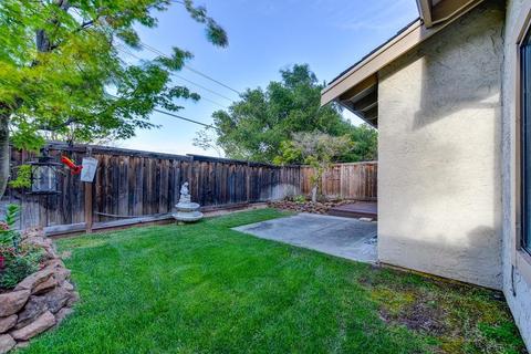 2235 Highcliff Ct, Martinez, CA 94553 photo 3