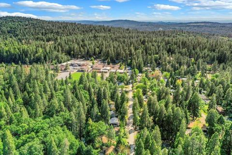 10691 Bartlett Dr, Grass Valley, CA 95945 photo 6
