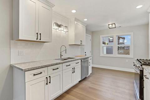 633 Joaquin St, Manteca, CA 95337 photo 12