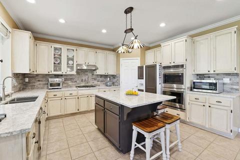 2577 Hepworth Dr, Davis, CA 95618 photo 17