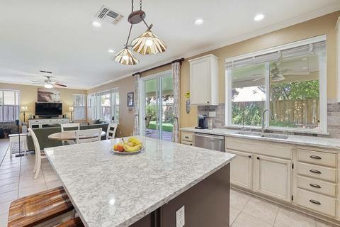 2577 Hepworth Dr, Davis, CA 95618 photo 16