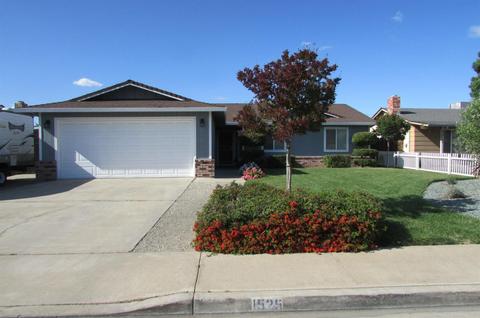 1525 Georgetown Ave, Turlock, CA 95382 photo 1
