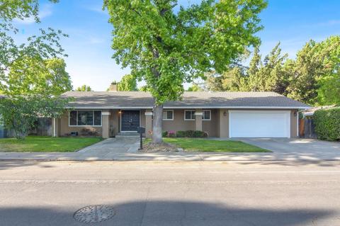 233 Merlin Way, Modesto, CA 95350 photo 1