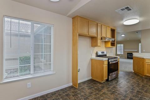 1725 Via Milano, Gustine, CA 95322 photo 17