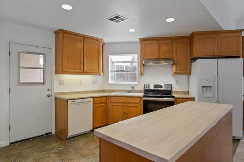 1725 Via Milano, Gustine, CA 95322 photo 45