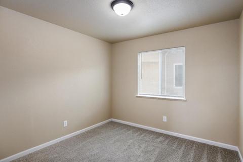 1725 Via Milano, Gustine, CA 95322 photo 22