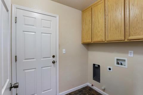 1725 Via Milano, Gustine, CA 95322 photo 21