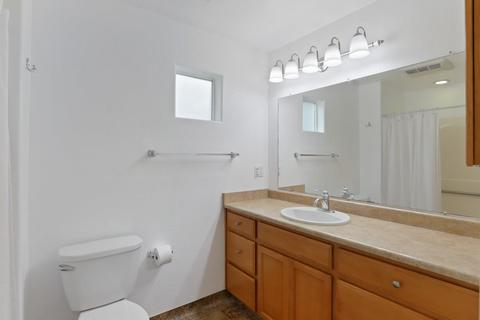 1725 Via Milano, Gustine, CA 95322 photo 52