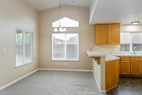 1725 Via Milano, Gustine, CA 95322 photo 11