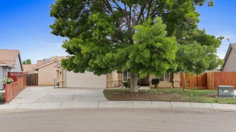 1725 Via Milano, Gustine, CA 95322 photo 2