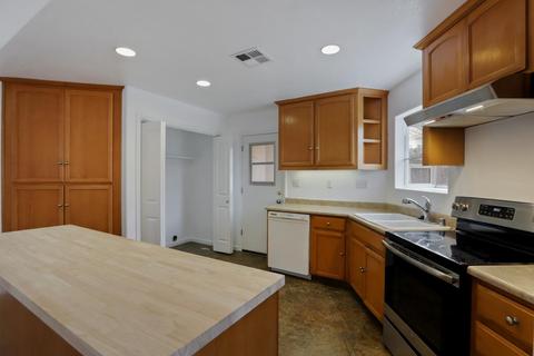 1725 Via Milano, Gustine, CA 95322 photo 46