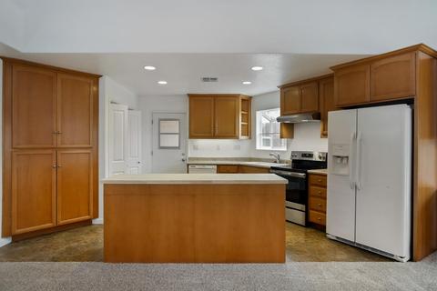 1725 Via Milano, Gustine, CA 95322 photo 44