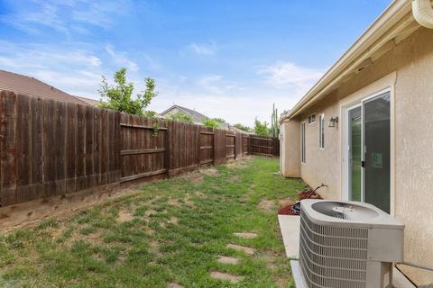 1725 Via Milano, Gustine, CA 95322 photo 34