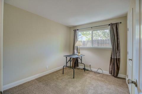 5720 Parkoaks Dr, Carmichael, CA 95608 photo 16