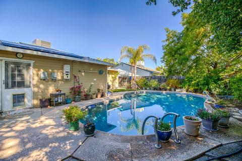 5720 Parkoaks Dr, Carmichael, CA 95608 photo 25