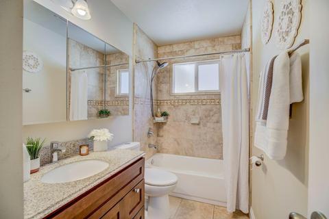 5720 Parkoaks Dr, Carmichael, CA 95608 photo 19