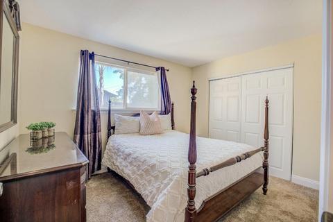 5720 Parkoaks Dr, Carmichael, CA 95608 photo 20