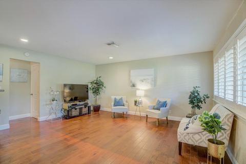 5720 Parkoaks Dr, Carmichael, CA 95608 photo 6