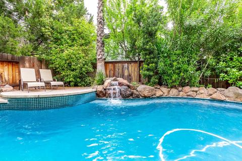 4859 Blaydon Rd, Rocklin, CA 95765 photo 2