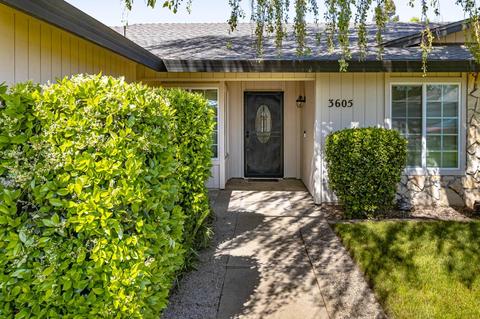 3605 Carson Oak Dr, Modesto, CA 95355 photo 5