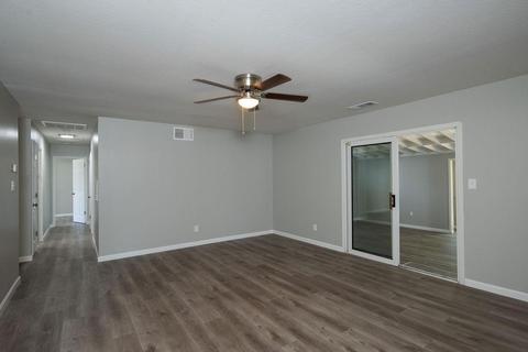 925 Tahoe Dr, Modesto, CA 95350 photo 18