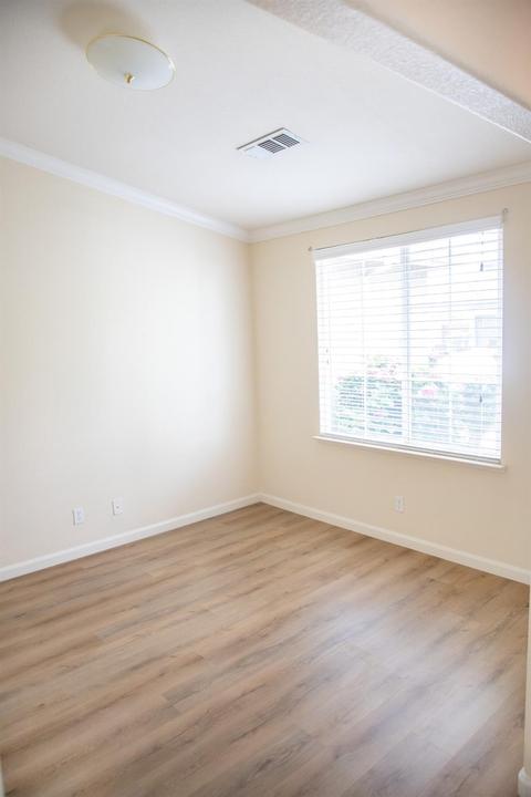 145 Legacy St, Manteca, CA 95337 photo 12