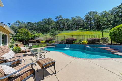 4075 Silver St, Rocklin, CA 95677 photo 4
