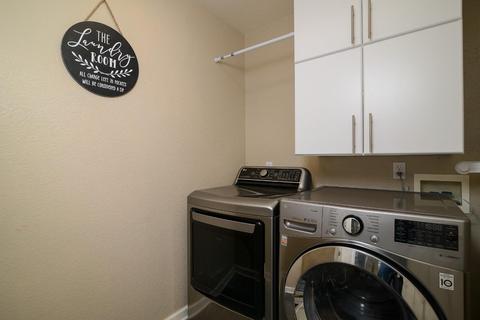 8149 Hearth Pl, Antelope, CA 95843 photo 16