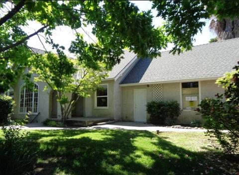 715 Laurel Ave, Modesto, CA 95351 photo 1