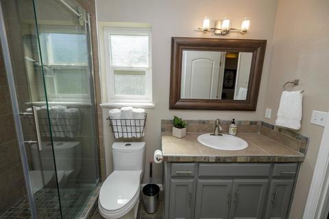 22111 E River Rd, Escalon, CA 95320 photo 53