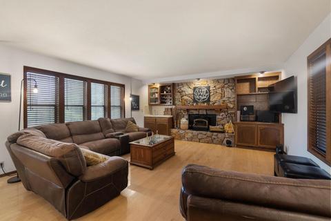 3916 Renner St, Carmichael, CA 95608 photo 2