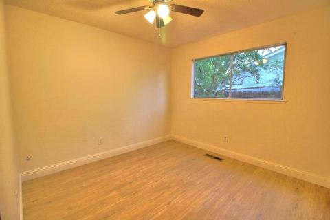 1118 Alameda Dr, Modesto, CA 95351 photo 27