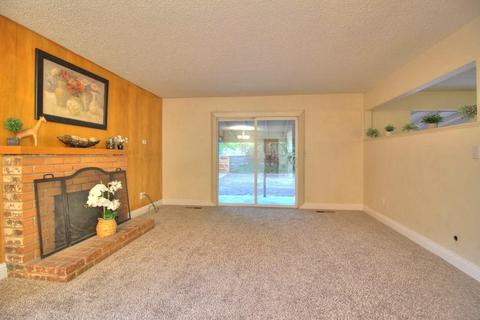 1118 Alameda Dr, Modesto, CA 95351 photo 17
