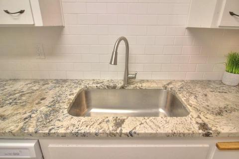 1118 Alameda Dr, Modesto, CA 95351 photo 9