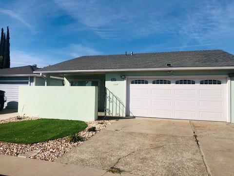 525 Morgan St, Manteca, CA 95336 photo 1